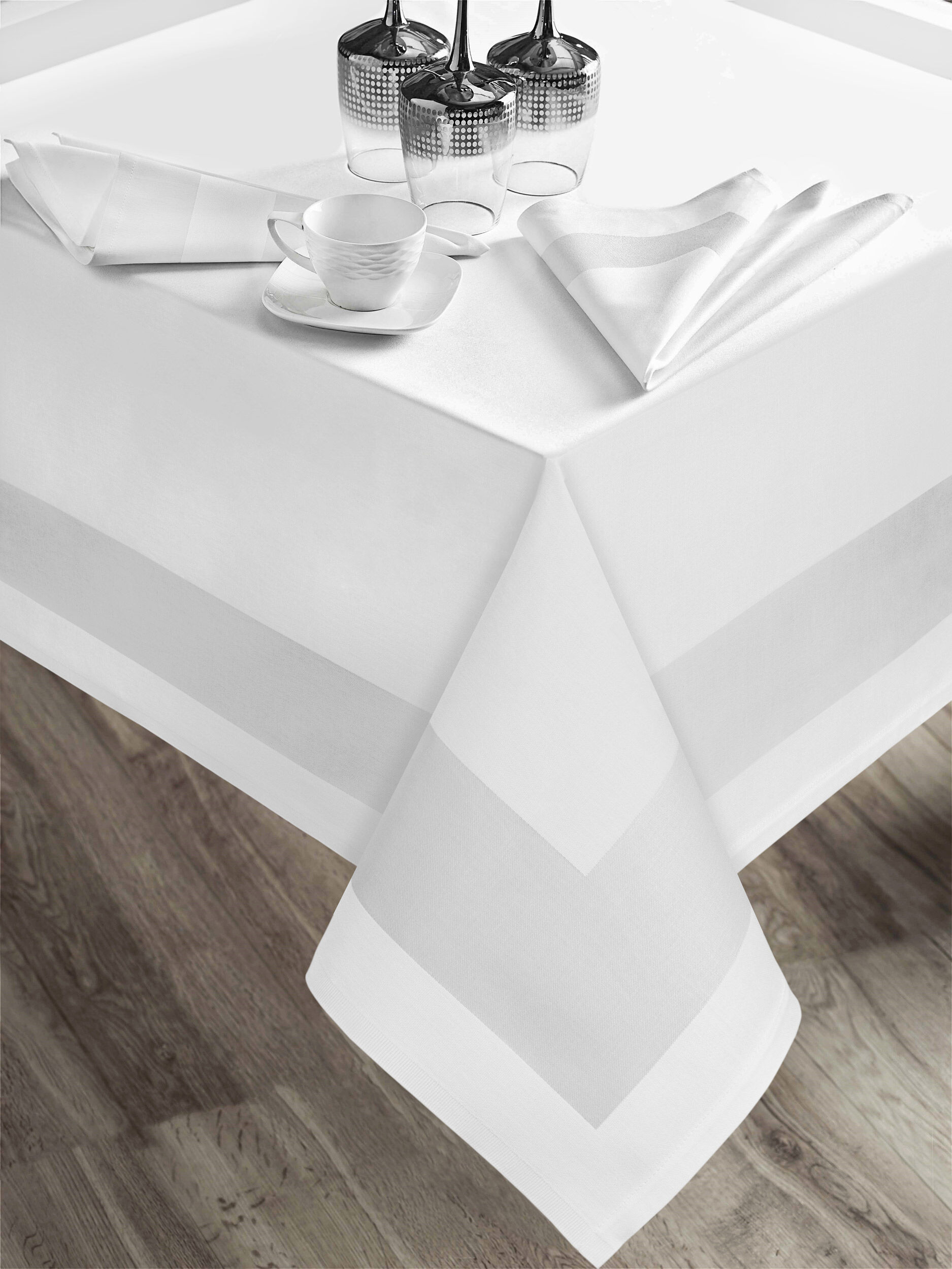 Tischdecke 180 x 180 cm, weiß mit Atlaskante